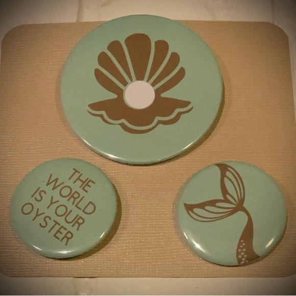 Metal Button Pins - Picture 1 of 3